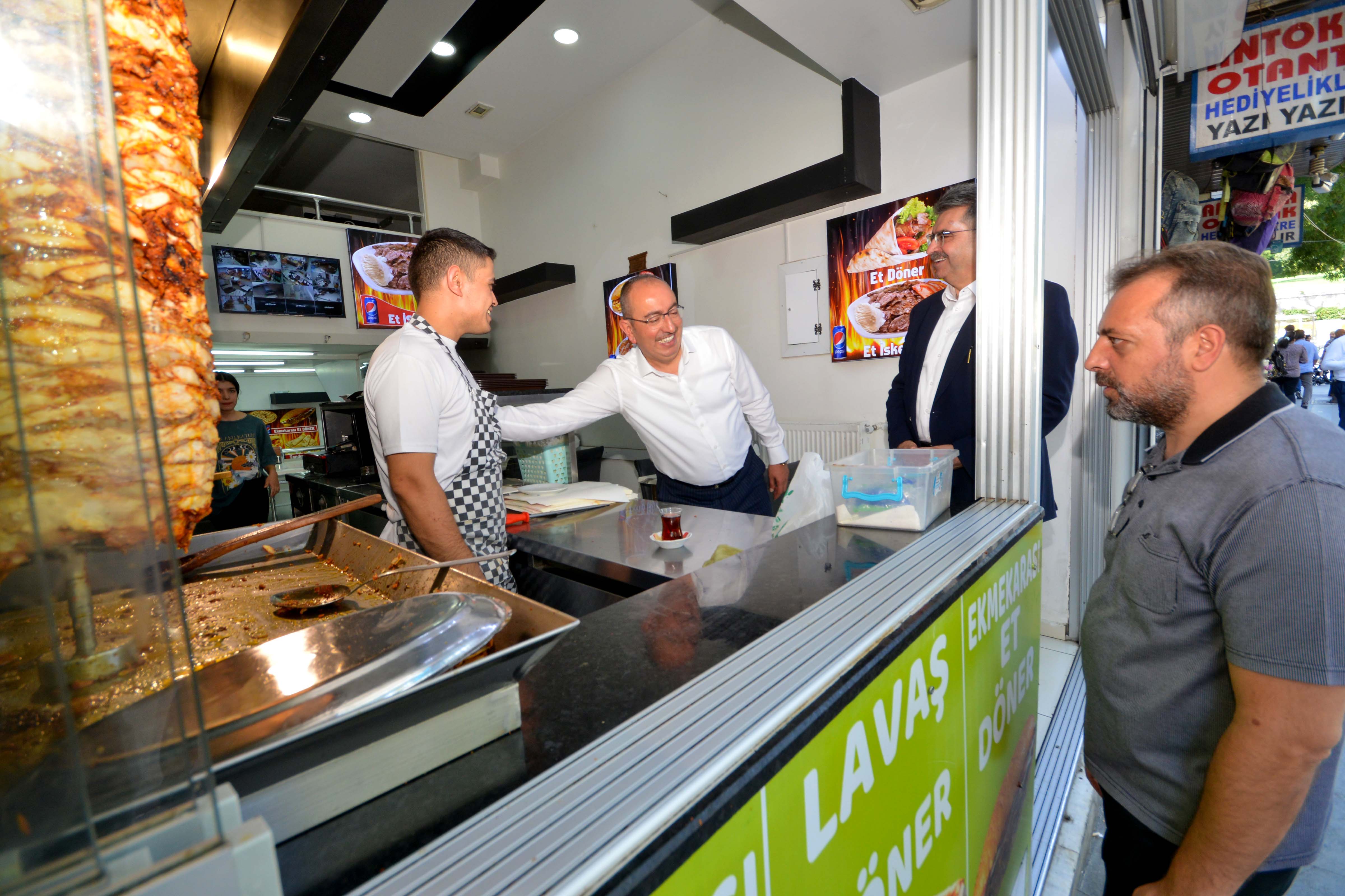 Milletvekili Erdem ve Başkan Kavuş Esnafları Ziyaret Etti