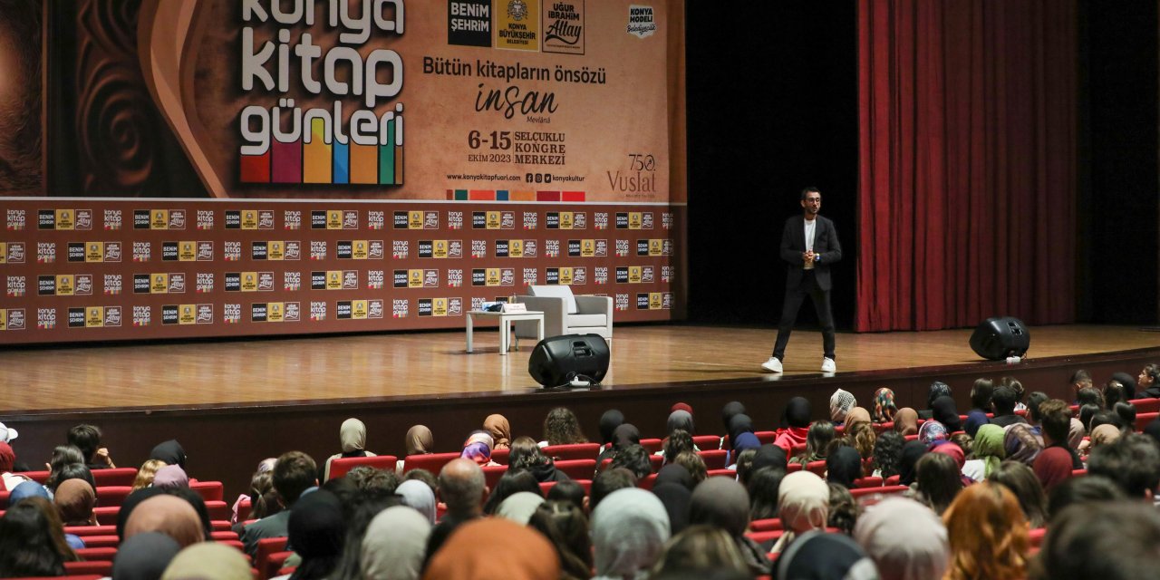 “Konya Kitap Günleri”  Ziyaretçilerini Ağırlamaya Devam Ediyor