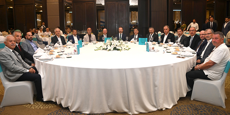 KAYMAKAM ÖMER HİLMİ YAMLI SELÇUKLU'YA VEDA ETTİ