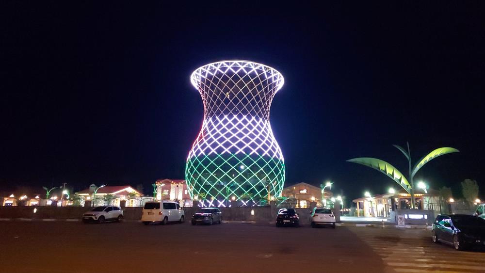 29 metrelik çay bardağında Filistin bayrağı