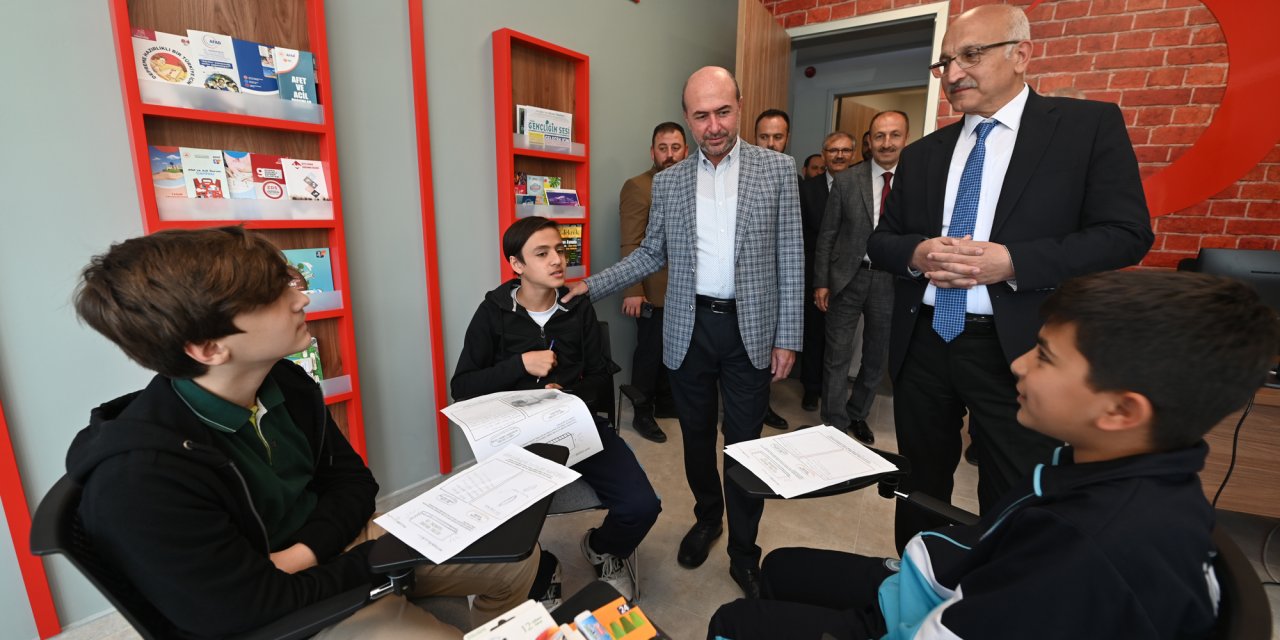 GELİŞİM VE TEKNOLOJİ AKADEMİSİ’NDE YAZ KURSLARI BAŞLIYOR