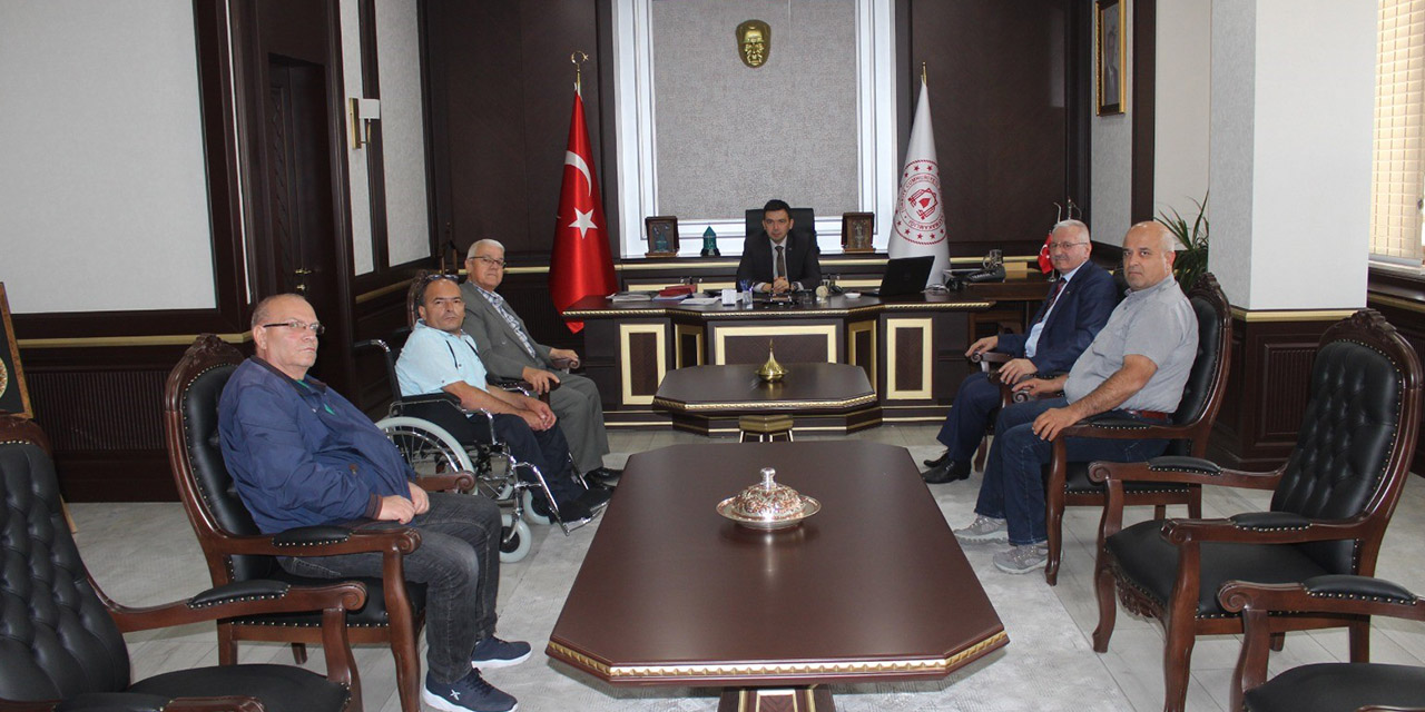 Mıhçı ve yönetiminden Karatay Kaymakamı Cengiz’e ziyaret