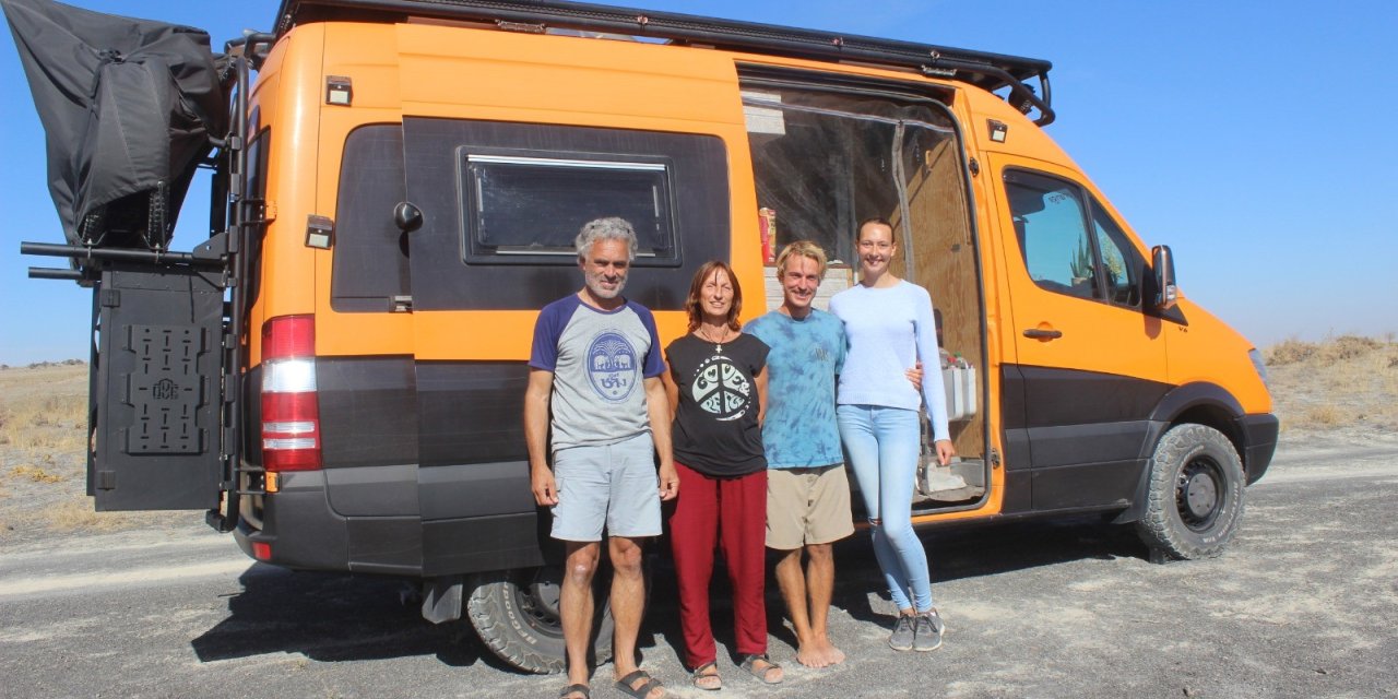 Turistlerin Meke Gölü Sevdası 2 gün kamp yaptılar