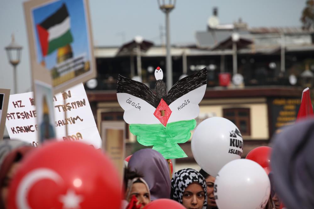 Konyalı çocuklar Gazze'nin yanında