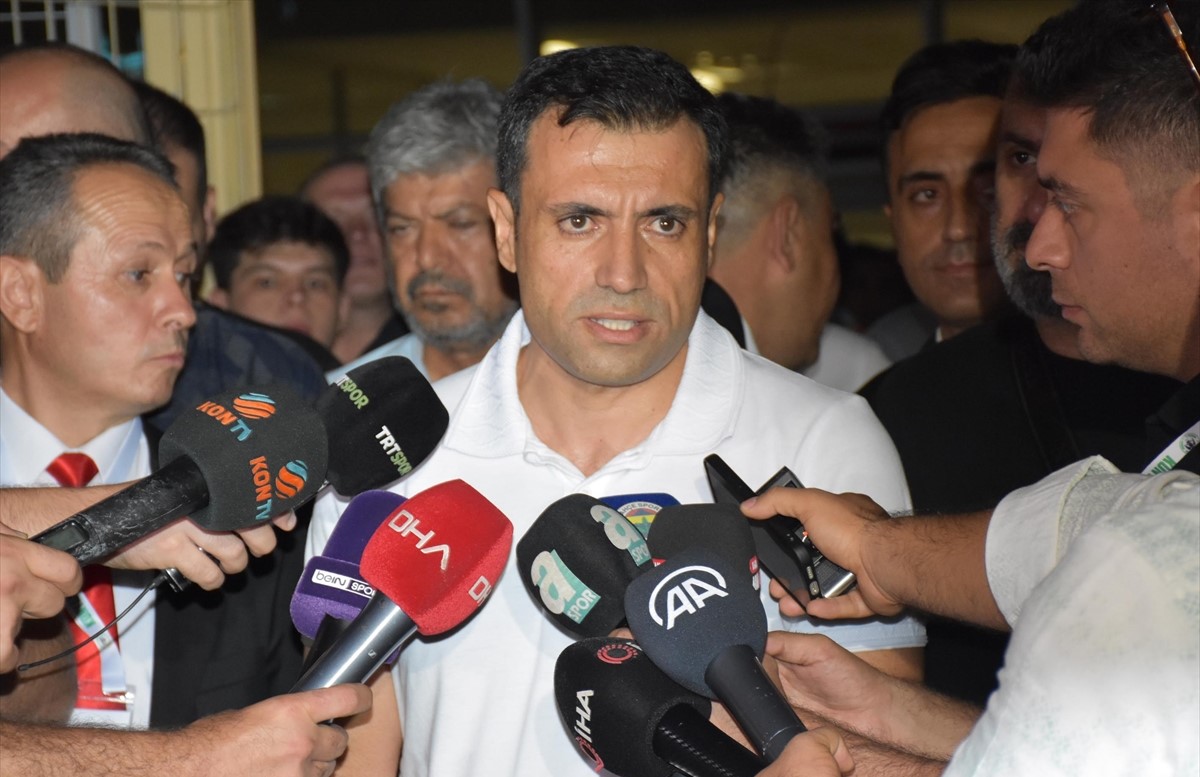 Konyaspor Kulübü Başkanı Fatih Özgökçen: “Konyaspor’un Oyunundan Gayet Memnunum”