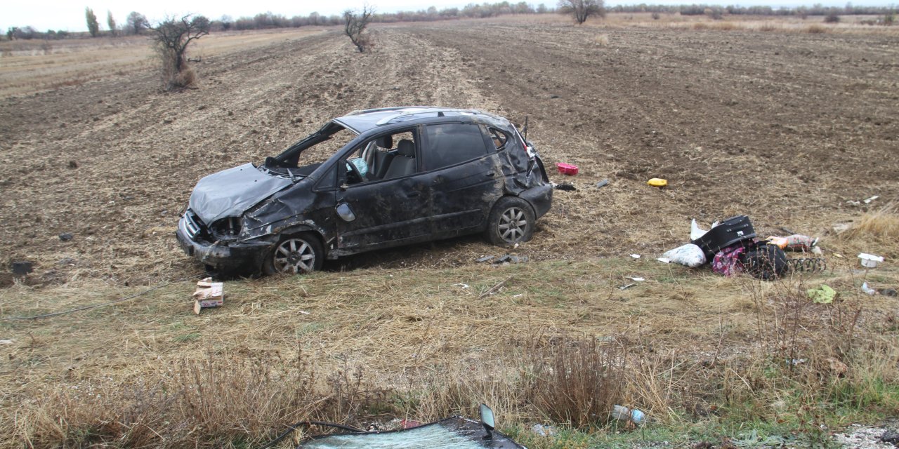 Konya’da otomobil takla attı: 1 ölü, 4 yaralı