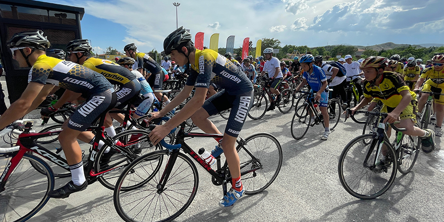 Konya'da "temiz hava için" pedal çevrildi