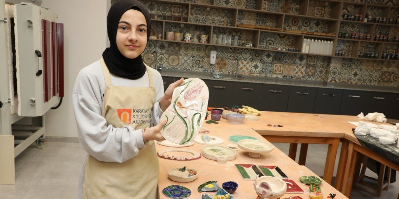 Öğrenciler Hz. Mevlana’yı yaptıkları etkinliklerle andılar