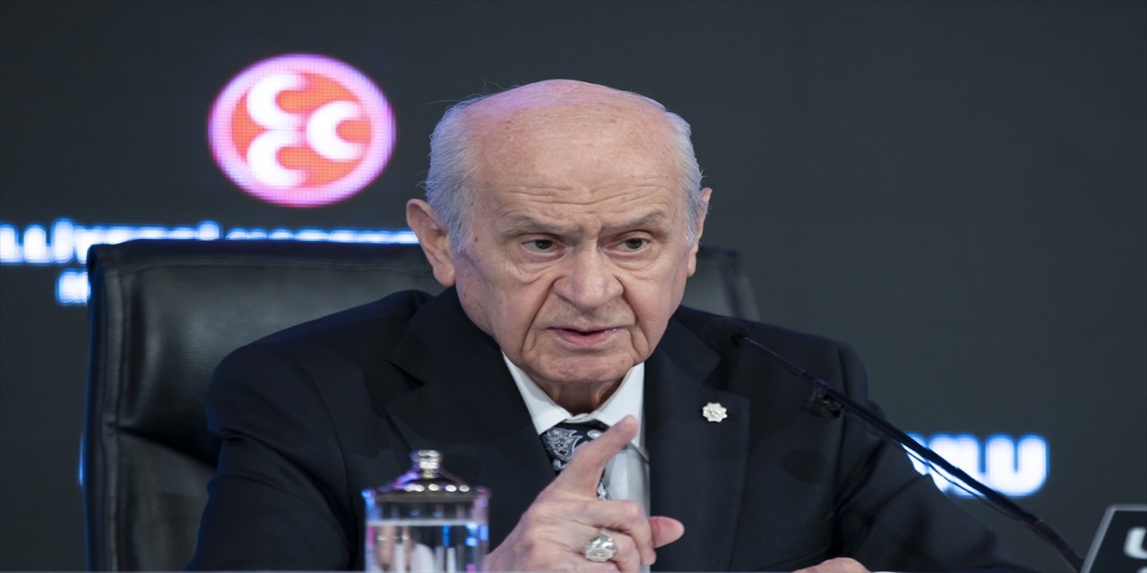 MHP Genel Başkanı Bahçeli, gazetecilerin sorularını yanıtladı: