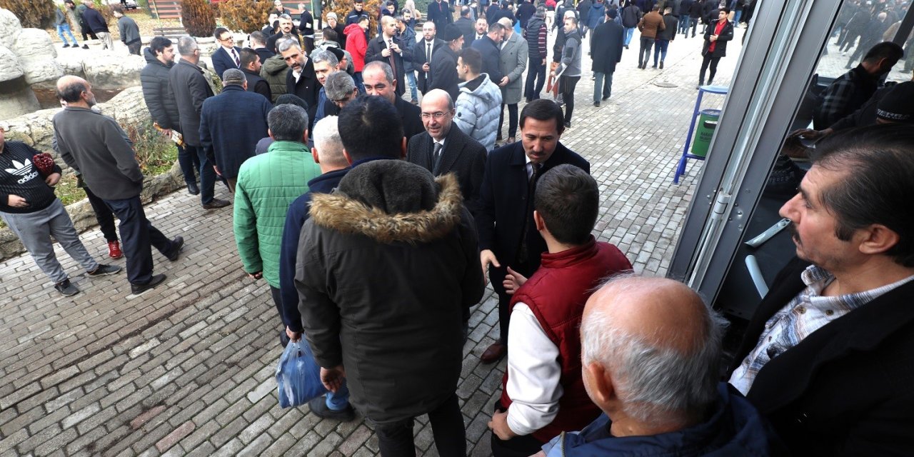 Başkan Kılca ve Başkan Pekyatırmacı Cuma Buluşmasında Vatandaşlarla Bir Araya Geldi