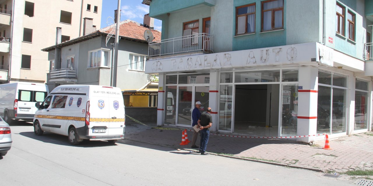 Konya'da fırıncı meslektaşını öldürüp 2 kişiyi yaralayan sanığa 41 yıl 8 ay hapis cezası