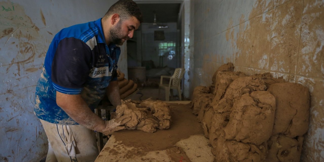 Irak’ta "çamur tandır" üretimi ve kullanımı zamana direniyor