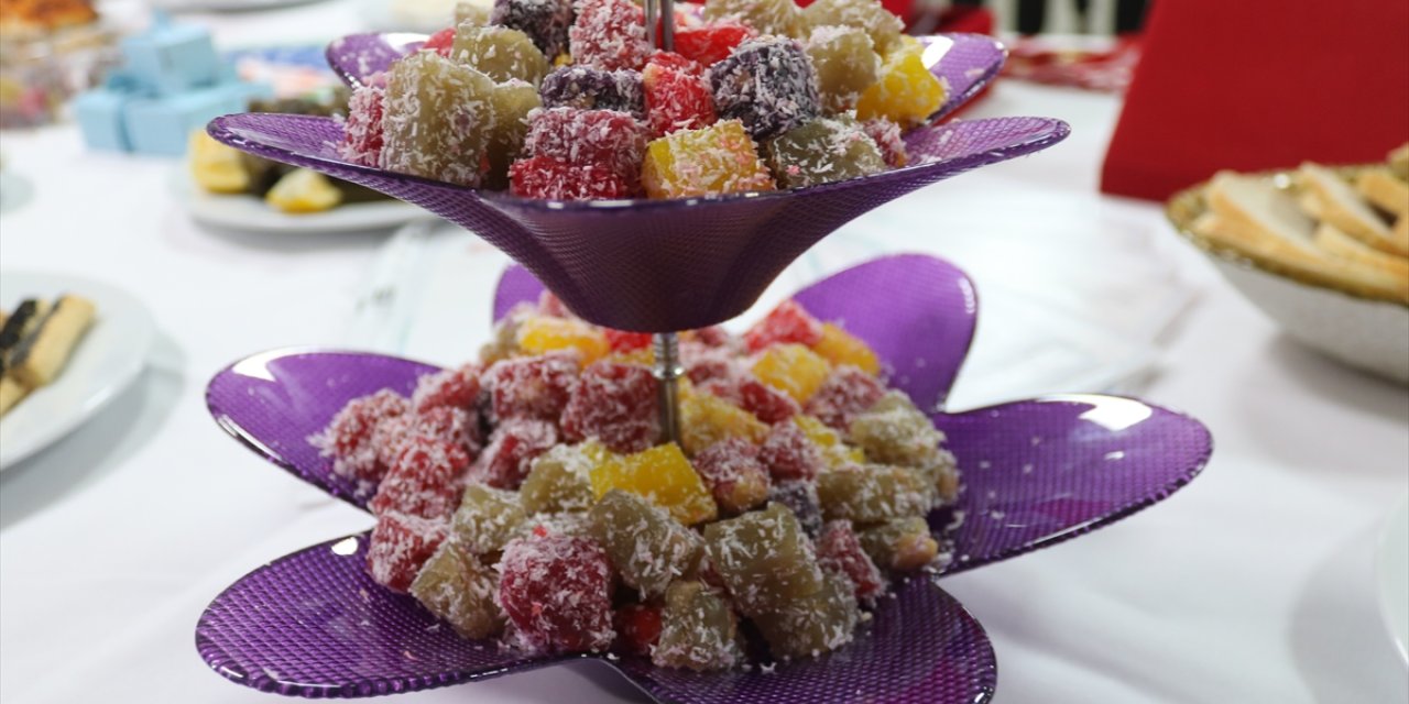 Gölbaşı Belediyesi aşçılık ve pastacılık kursu ilk mezunlarını verdi