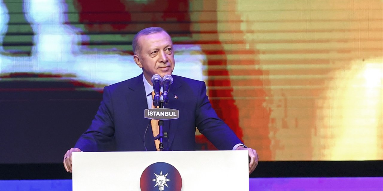 Cumhurbaşkanı Erdoğan, AK Parti İstanbul Genişletilmiş İl Danışma Meclisi Toplantısı'nda konuştu: (1)