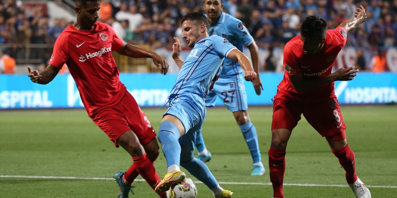 Futbol: Spor Toto Süper Lig