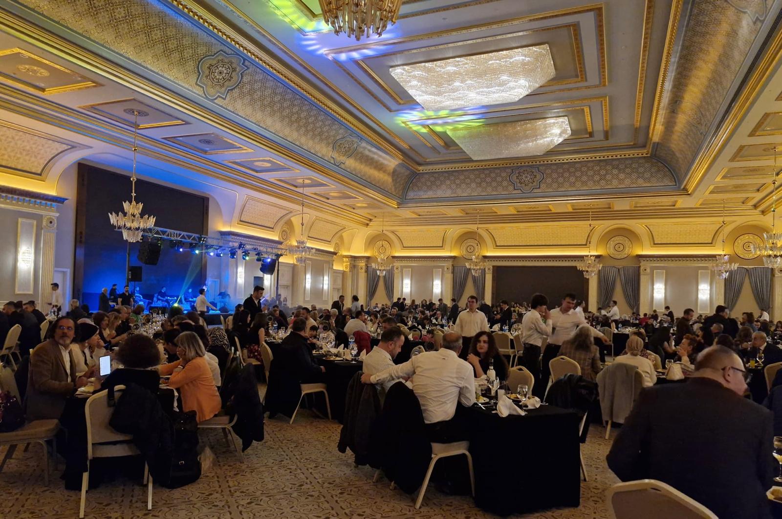 KON-ER’ İn Düzenlediği Ermenek Gecesi’ne Yoğun İlgi