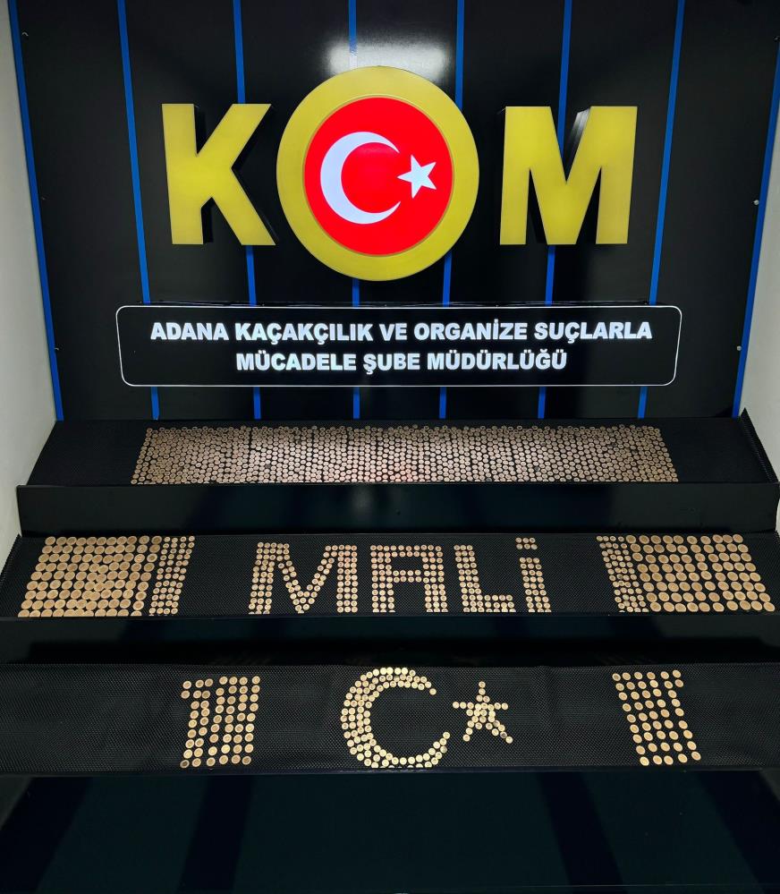 Adana'da bin 893 adet sahte altın ele geçirildi