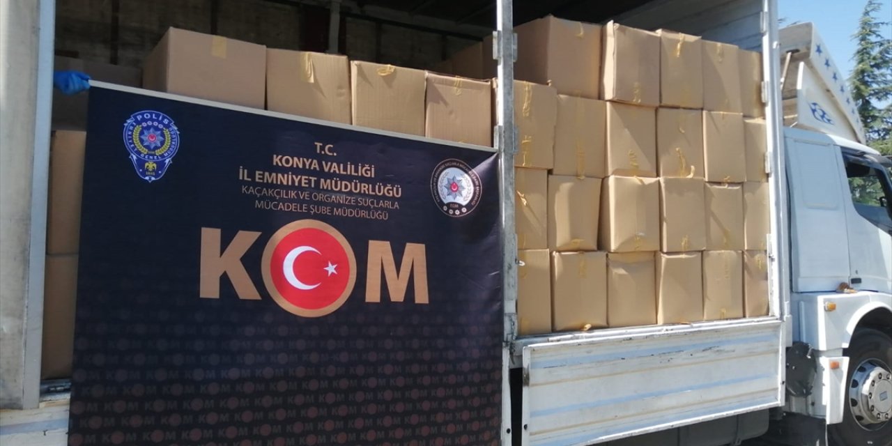 Konya'da gümrük kaçağı 3 milyon 750 bin makaron ele geçirildi