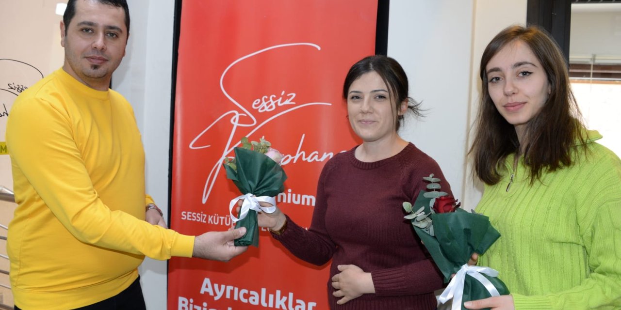 Sessiz Kütüphane Kadınlar gününü unutmadı