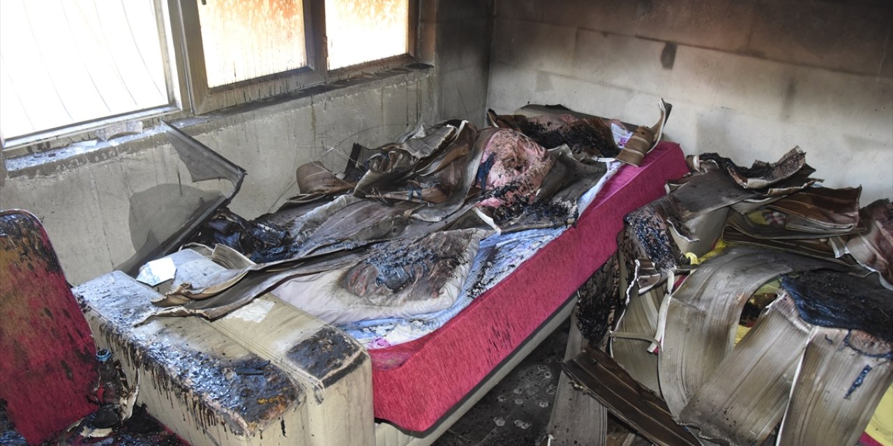 Bahşılı'da müstakil evde çıkan yangın hasara neden oldu