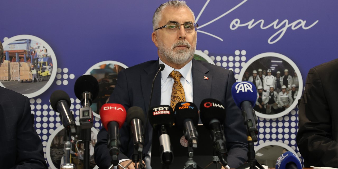 Bakan Işıkhan Konya'da konuştu! Konya'dan övgüyle bahsetti