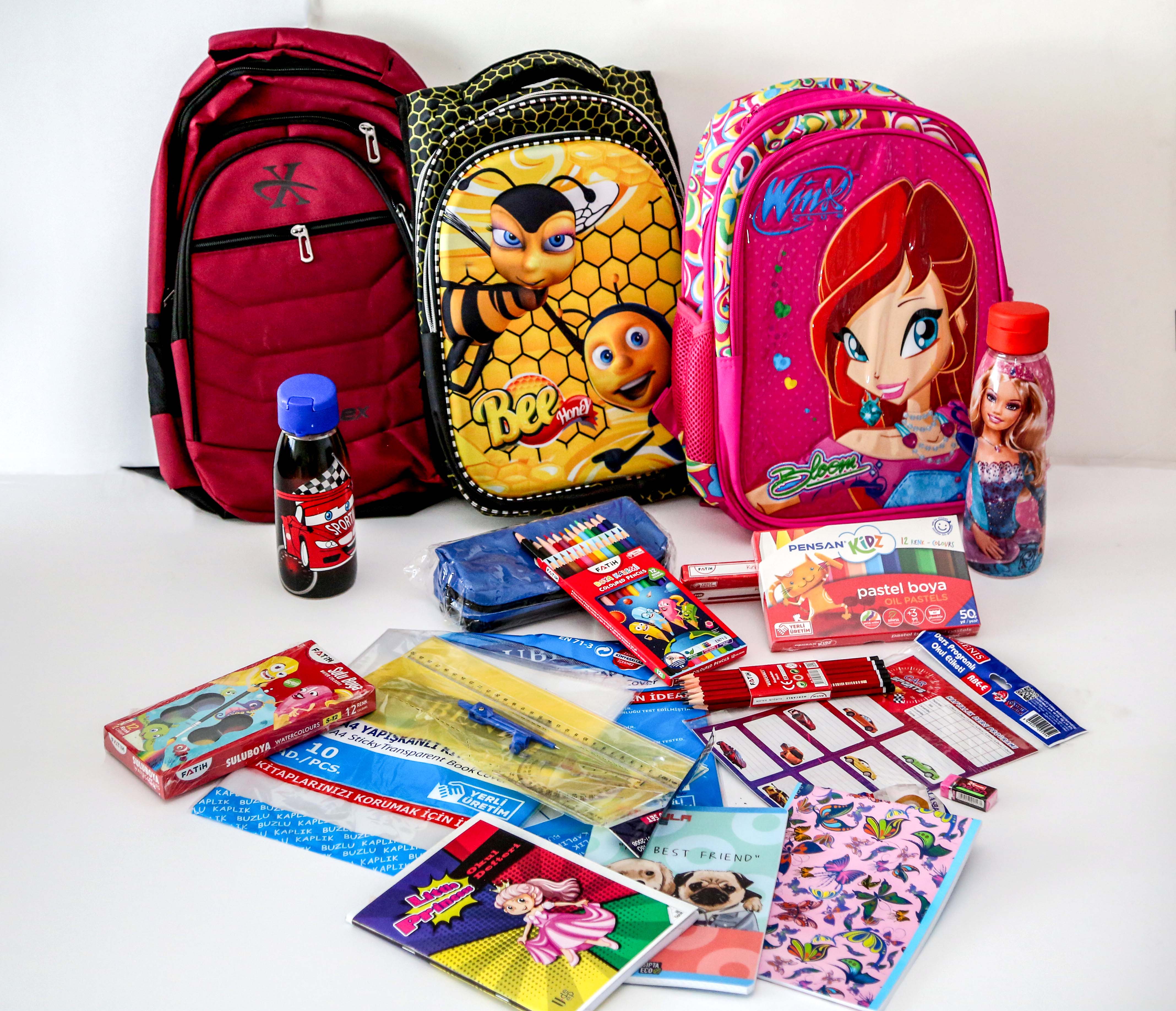 Meram Belediyesi Kırtasiye Desteğiyle de İhtiyaç Sahibi Ailelerin Yanında