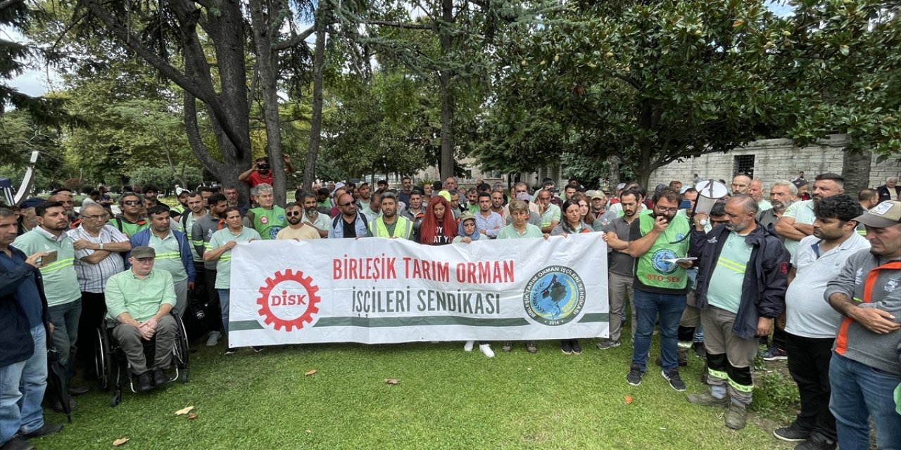İBB Ağaç ve Peyzaj AŞ işçilerinden "düşük maaş" protestosu