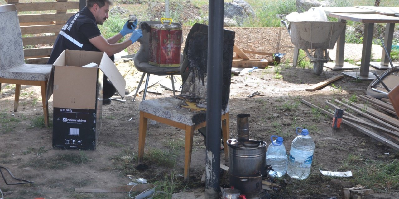 Semaverde çay demlemek için tiner döktü, patlamada yaralandı