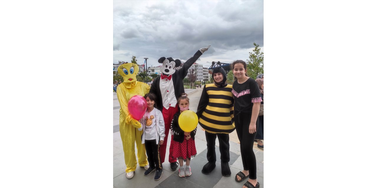 LÖSEV'in "İyilik Tırı" Trabzon'da yüzleri güldürdü