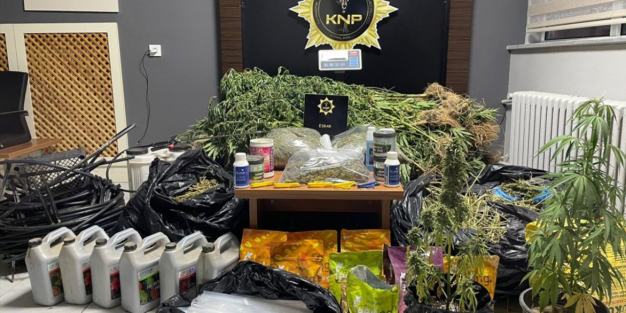 Kırklareli'nde 70 kilogram esrar ele geçirildi