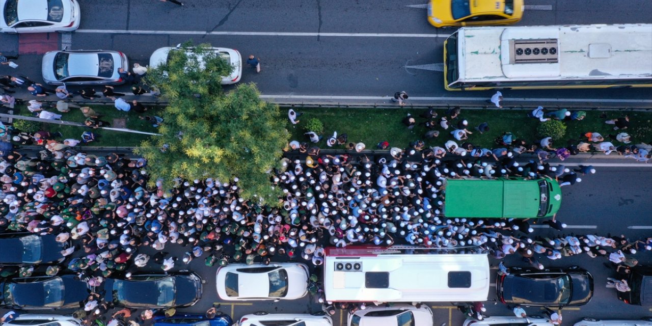 Cumhurbaşkanı Erdoğan, Ömer Tuğrul İnançer'in cenaze törenine katıldı: