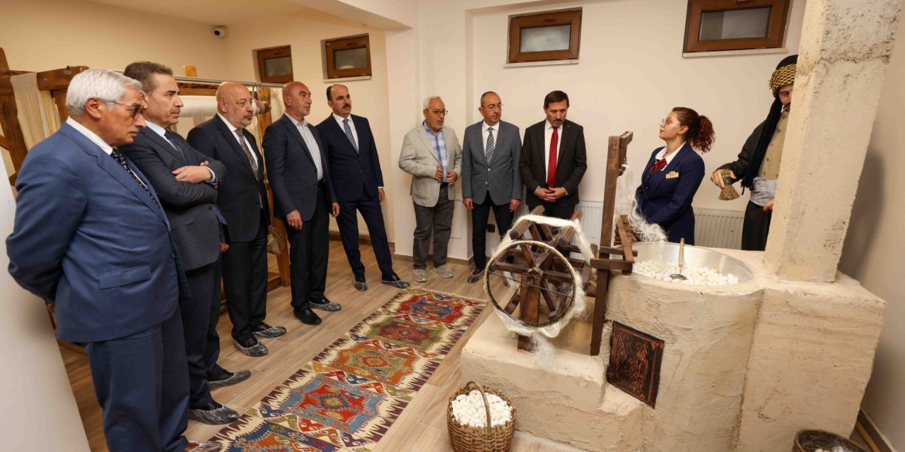 Bu müzeye gelen kendini, kadim kültürümüzü bulacak! Meram Şehir ve Yaşam Kültürü Müzesi Açıldı