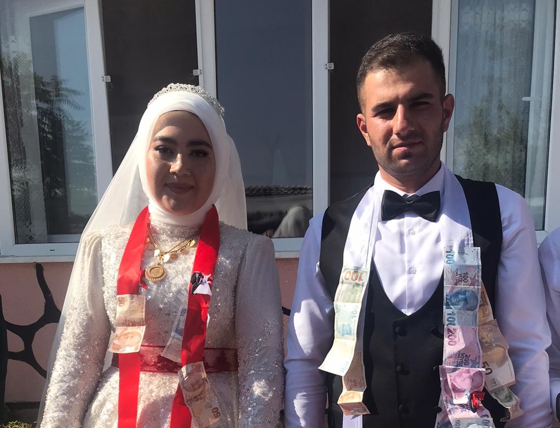 Raziye ile Bayram’a Mutluluklar