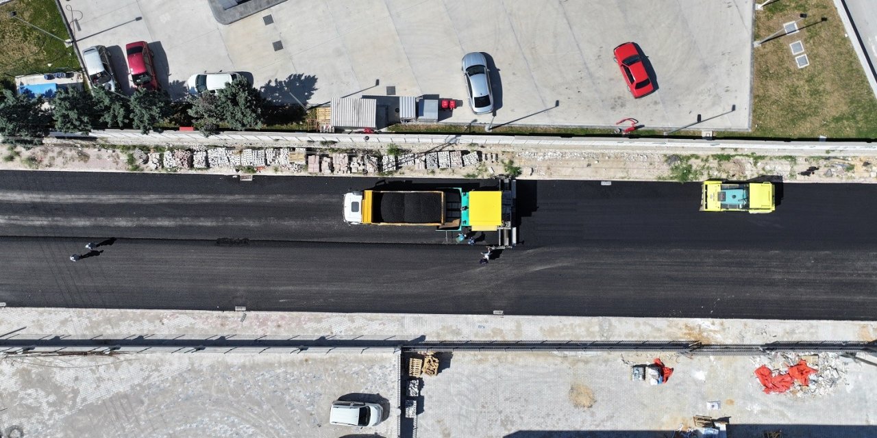 Karatay’da konfor artıyor! İlçede altyapı ve asfalt çalışmaları aralıksız sürüyor