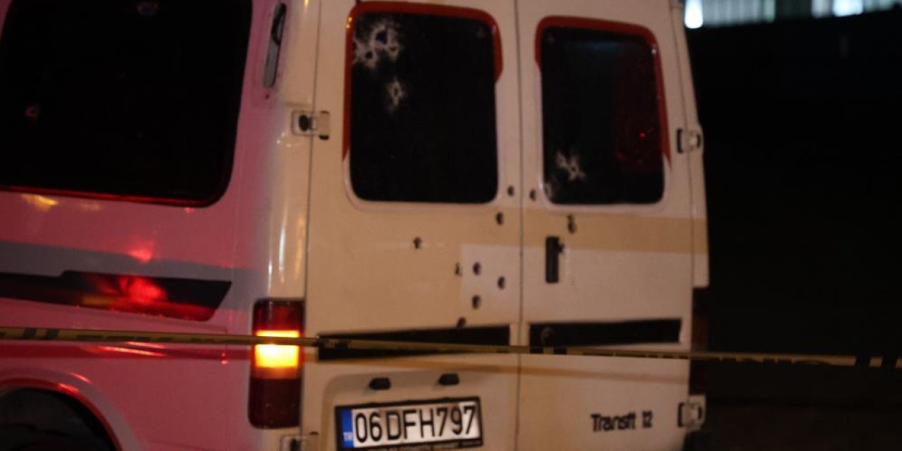 Konya'da aracı kurşun yağmuruna tuttular! Kardeşlerin biri öldü diğeri ağır yaralı