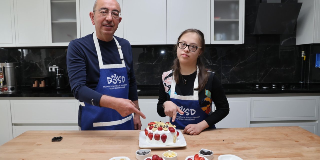 Haftayı birlikte kutladılar! Başkan Kavuş, DOSD Meram’da çocuk ve gençlerle buluştu