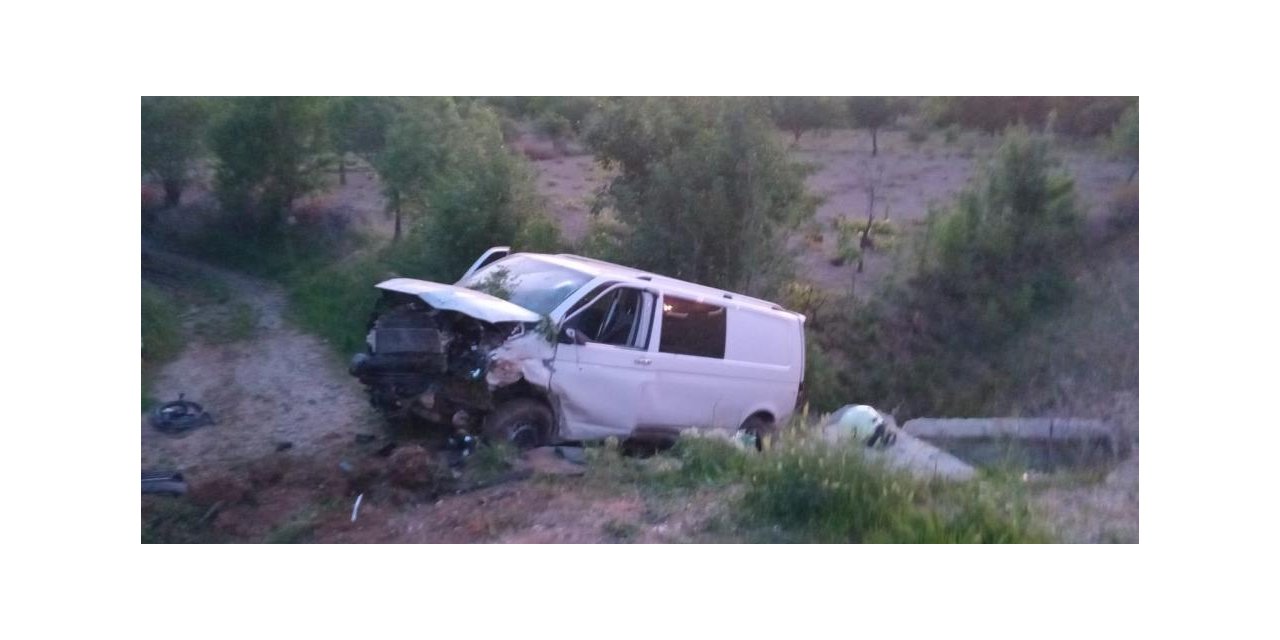 Hüyük'deki iki ayrı kazada 3 kişi yaralandı