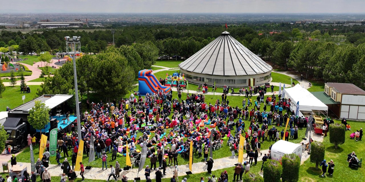 Özel öğrenciler için özel hazırlandı! Bahar şenliğinde eğlendiler