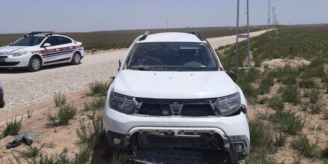 Konya'da araç kontrolden çıktı, takla attı!