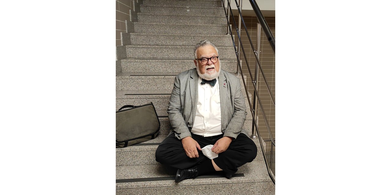 Prof. Dr. Celal Şengör "dini değerleri aşağılama" suçundan ifade verdi