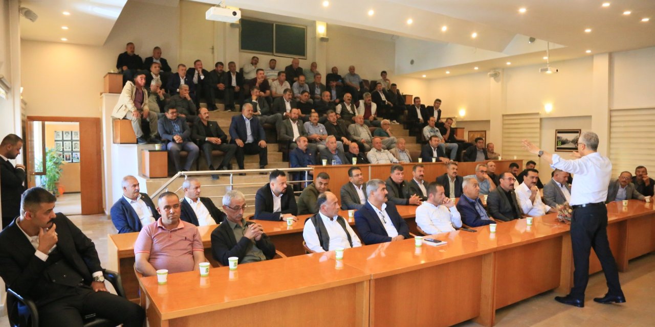 Başkan Akpınar mahalle muhtarlarıyla buluştu! Bakın neler konuştu