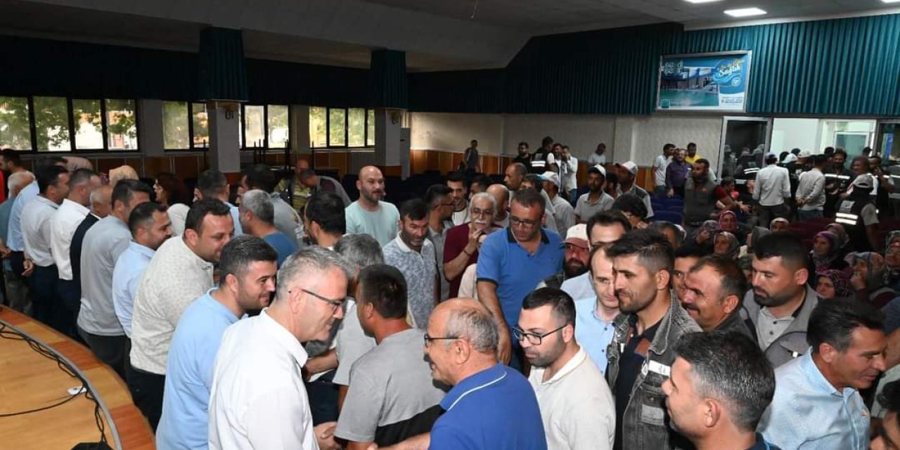 Konya Seydişehir'de Başkan, belediye çalışanları ile bayramlaştı