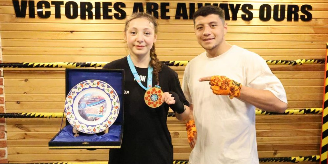 Abisinin sayesinde boksa başladı! Dünya şampiyonu oldu