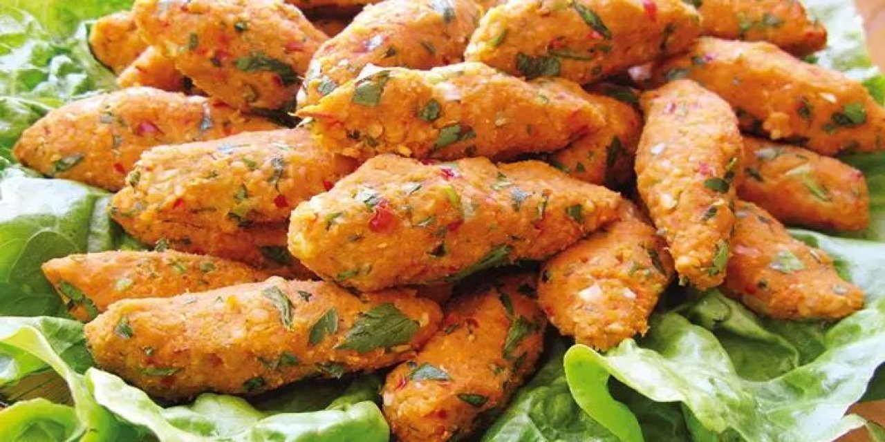 Restoranlar mercimek köftesini böyle yapıyor. Bu sayede ufalanmıyor