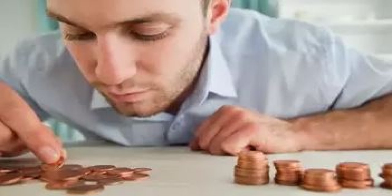 Bu burçlar çok cimri. Bu 4 burçtaki insanlar paralarını asla kolay kolay harcamazlar