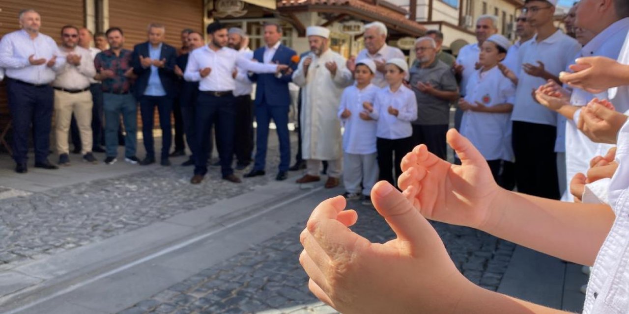 Konya Tarihi bedesten Çarşısında bereket duası yapıldı