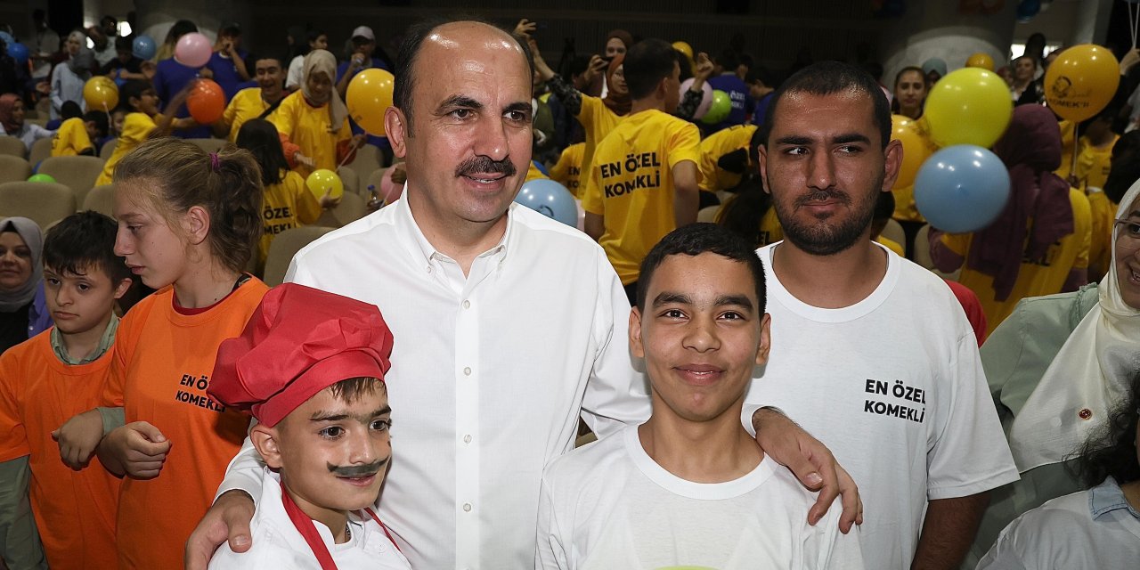 “En Özel KOMEK”lilerden çoşkulu dönem sonu programı