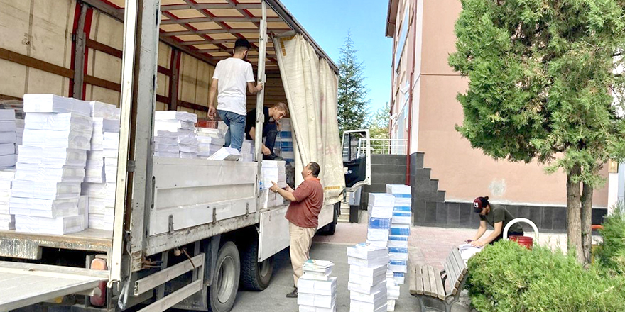 Konya'da 2 milyon 700 bin ücretsiz kaynak kitap dağıtılacak