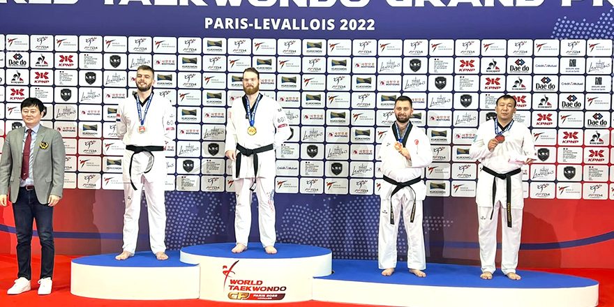 Büyükşehir Belediyesporlu Saraç’tan Paris’te Bronz Madalya