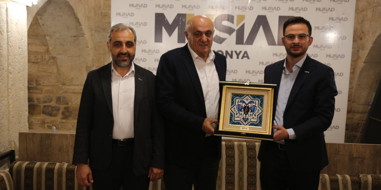 Genç MÜSİAD’ın konuğu Başkan Erkoyuncu 5YÜZ Programında tecrübelerini paylaştı